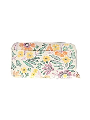 Lauren Conrad Wristlet (view 2)