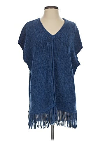 Purejill Poncho (view 1)