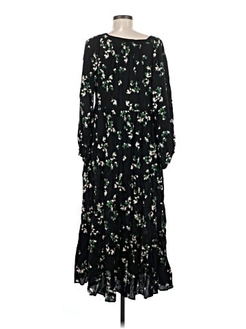 Old Navy Casual Dress (view 2)