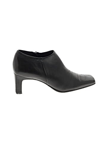 Liz Claiborne Ankle Boots (view 1)