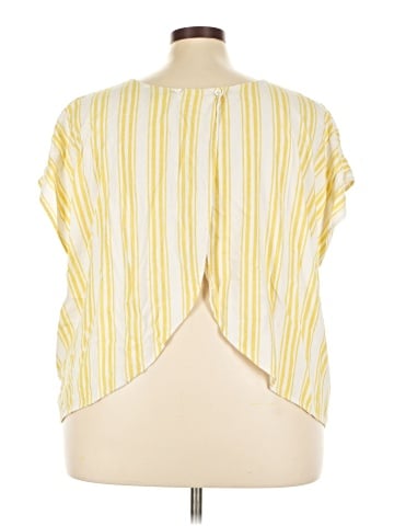Torrid Short Sleeve Blouse (view 2)