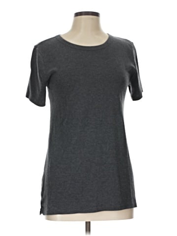 Old Navy Short Sleeve T-Shirt (view 1)