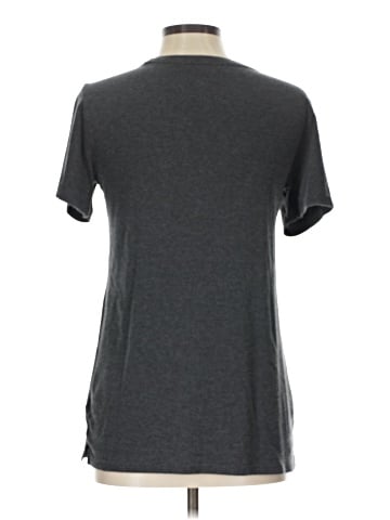 Old Navy Short Sleeve T-Shirt (view 2)