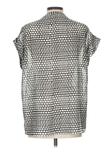 Antilia Femme Short Sleeve Blouse (view 2)