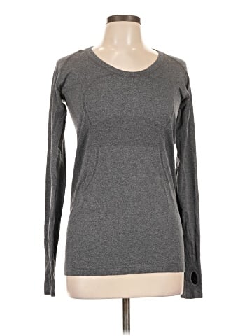 Lululemon Athletica Long Sleeve T-Shirt (view 1)
