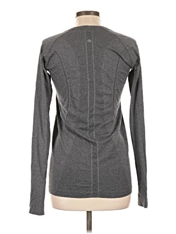 Lululemon Athletica Long Sleeve T-Shirt (view 2)