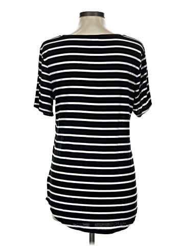 Old Navy Short Sleeve T-Shirt (view 2)