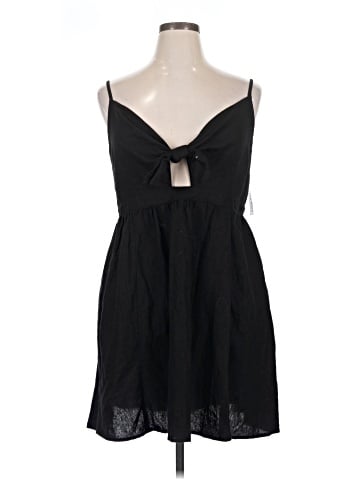 Old Navy Cocktail Dress (view 1)
