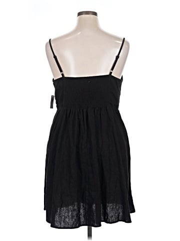 Old Navy Cocktail Dress (view 2)