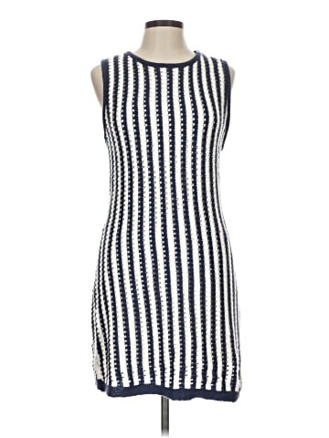 Le Lis Casual Dress (view 1)