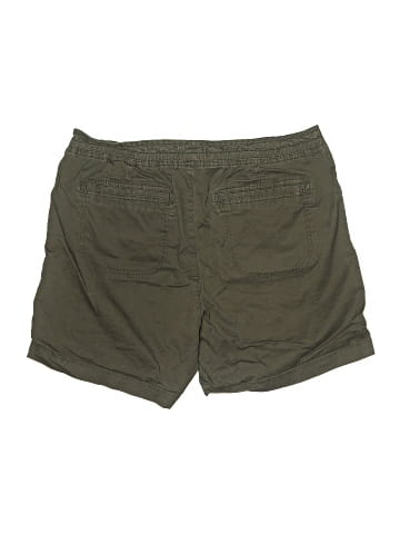 Lee Khaki Shorts (view 2)