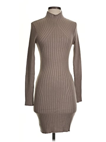 Abercrombie & Fitch Casual Dress (view 1)