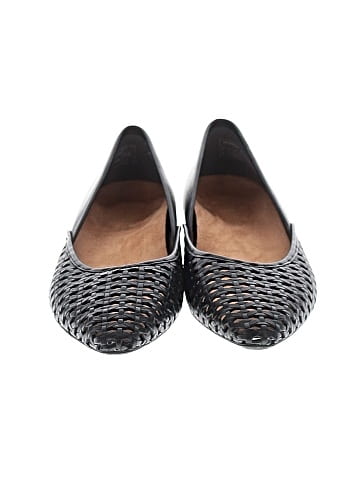 Vionic Flats (view 2)