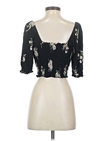 Urban Outfitters 3/4 Sleeve Top (view 2)