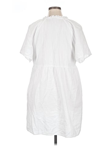 Old Navy Casual Dress (view 2)