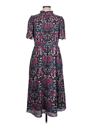 Julia Jordan Casual Dress (view 1)