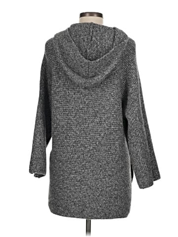 Gap Poncho (view 2)