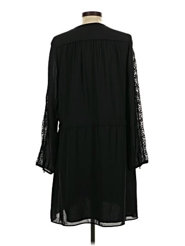 Banana Republic Casual Dress (view 2)