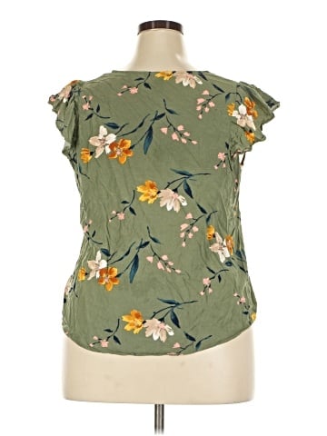 Old Navy Sleeveless Blouse (view 2)