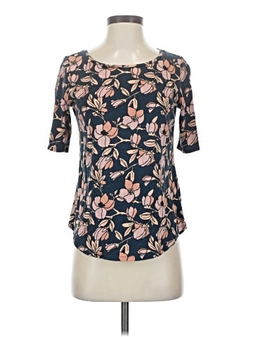 Ann Taylor LOFT 3/4 Sleeve T-Shirt (view 1)