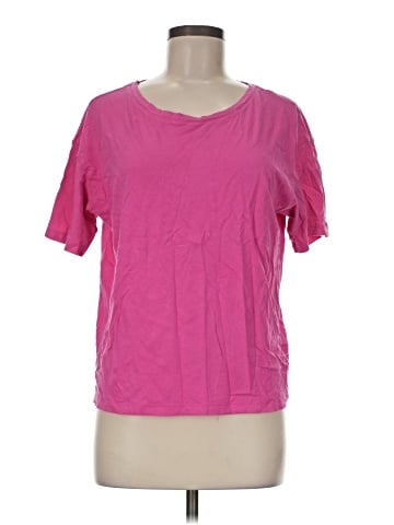 Victoria's Secret Short Sleeve T-Shirt (view 1)