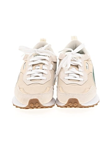 Puma Sneakers (view 2)