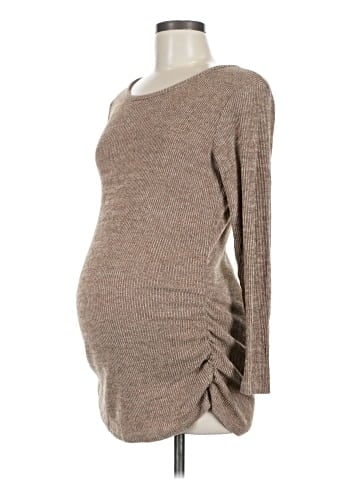 Smallshow Pullover Sweater (view 1)