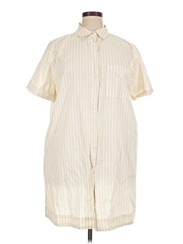 Old Navy Casual Dress (view 1)