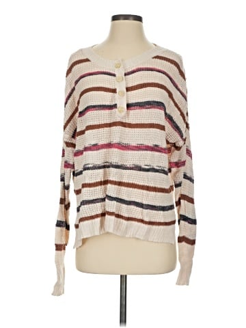 American Eagle Outfitters Pullover Sweater (view 1)