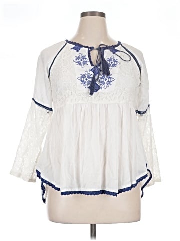 Unbranded 3/4 Sleeve Blouse (view 1)