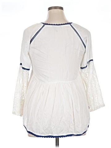 Unbranded 3/4 Sleeve Blouse (view 2)