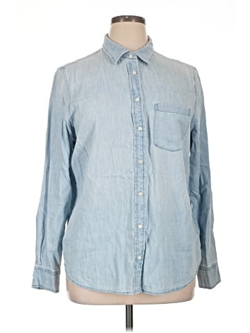 Gap Long Sleeve Button-Down Shirt (view 1)