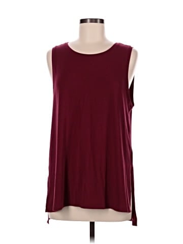 Gap Fit Sleeveless T-Shirt (view 1)