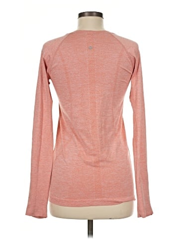 Lululemon Athletica Long Sleeve T-Shirt (view 2)
