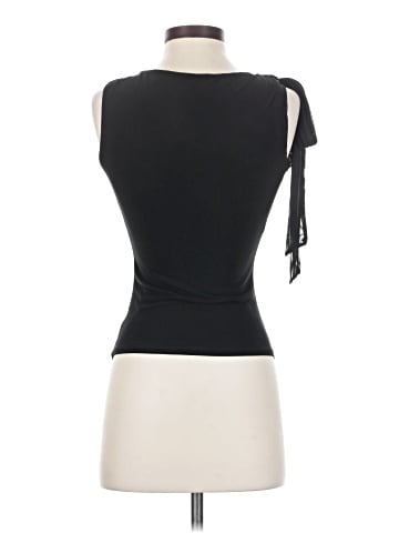 Frankee & Skylarr Sleeveless Top (view 2)