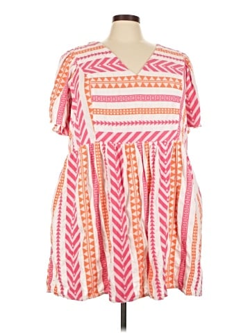 Old Navy Casual Dress (view 1)