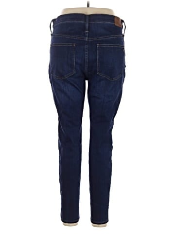 Madewell 9" Mid-Rise Skinny Jeans in Julie Wash: Button-Front TENCEL&trade; Denim Edition (view 2)