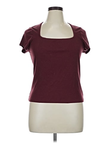 Old Navy Short Sleeve T-Shirt (view 1)