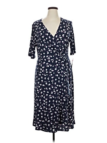 Signature by Robbie Bee Casual Dress (view 1)