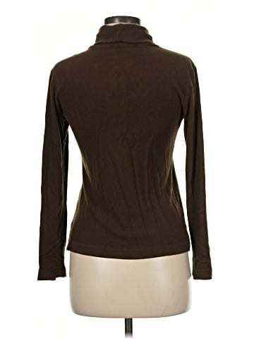 Uniqlo Turtleneck Sweater (view 2)