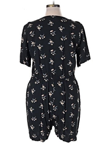 Madewell Button-Front Day Romper in Daisies (view 2)