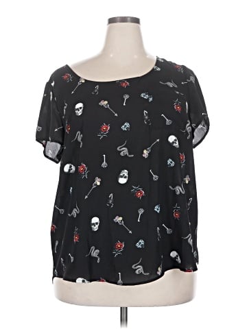 Torrid Short Sleeve Blouse (view 1)