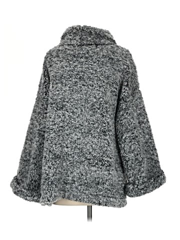 Sunday in Brooklyn Poncho (view 2)