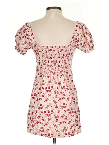 Urban Outfitters Casual Dress (view 2)