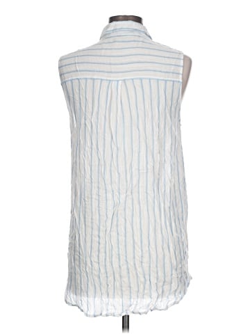 Staccato Sleeveless Button-Down Shirt (view 2)