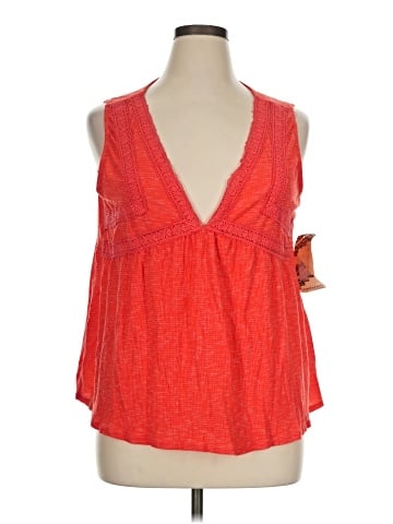 Eyeshadow Sleeveless Blouse (view 1)