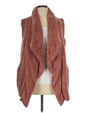 Knox Rose Faux Fur Vest (view 1)