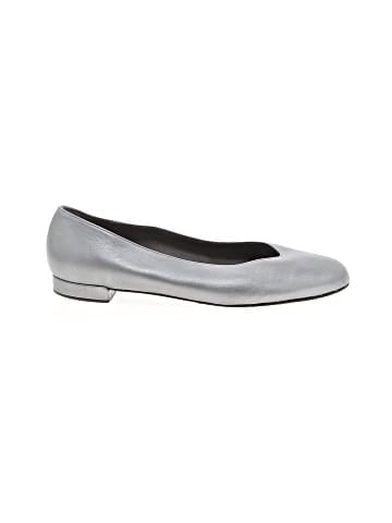 Stuart Weitzman Flats (view 1)