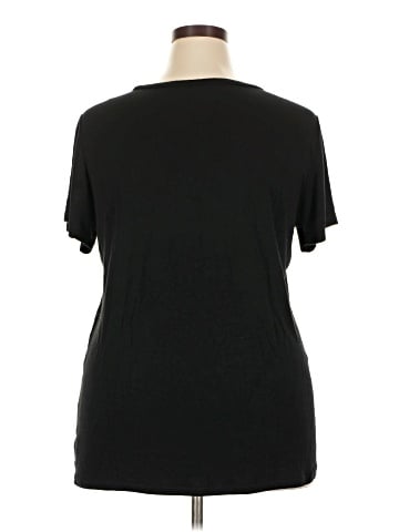 Torrid Short Sleeve T-Shirt (view 2)