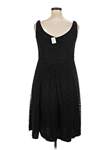 Luxe by Carmen Marc Valvo Cocktail Dress (view 2)